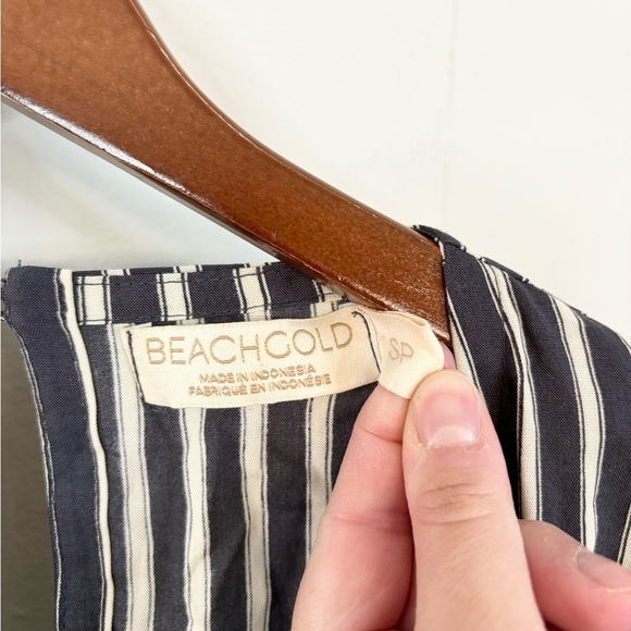 Beachgold Anthropologie lillia stripe faux wrap jumpsuit short sleeve size SP - Picture 6 of 8
